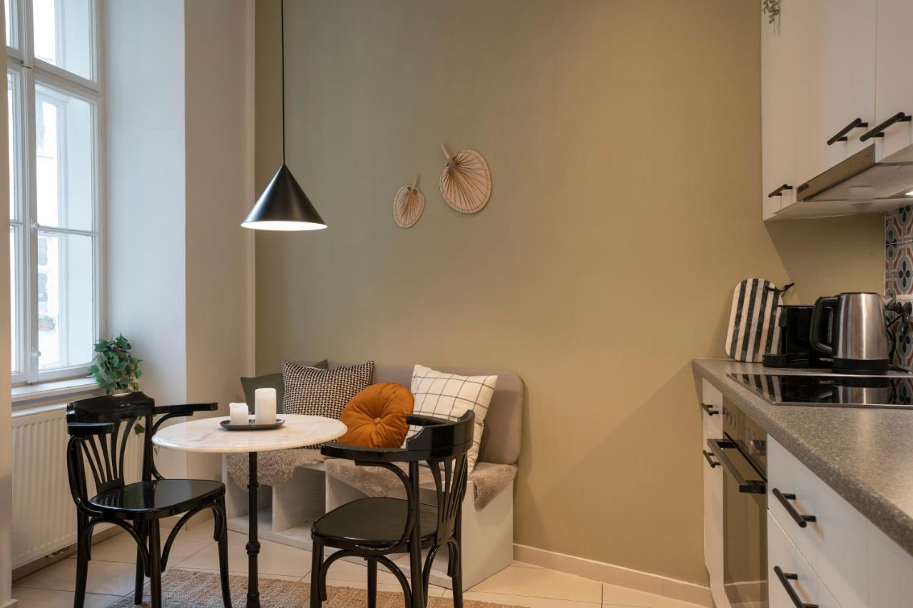 Josef'S Home I Premium Apartment In Ideal Location Виена Екстериор снимка